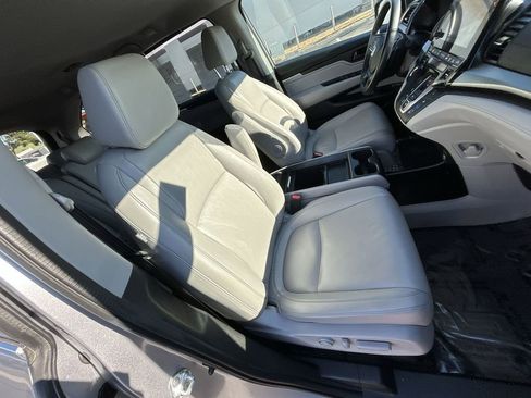 Certified 2023 Honda Odyssey EX-L image 25