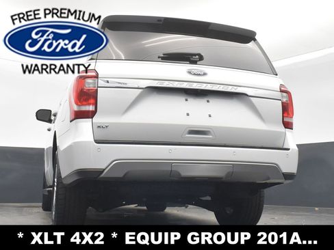 Used 2020 Ford Expedition XLT image 29