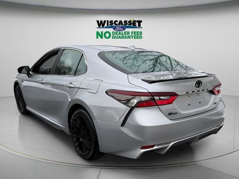 Used 2024 Toyota Camry SE w/ Convenience Package FWD image 20