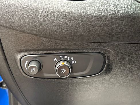 Used 2024 Chevrolet Equinox LT FWD image 20