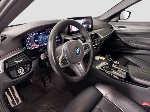 Certified 2023 BMW M550i xDrive w/ Executive Package image 10