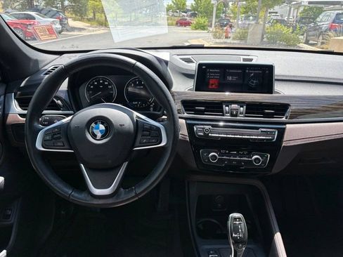 Used 2021 BMW X1 xDrive28i w/ Premium Package AWD/4WD image 15