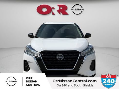 Used 2025 Nissan Kicks Play S FWD image 8
