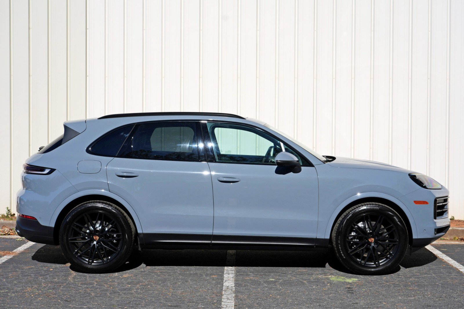 Used 2026 Porsche Cayenne AWD/4WD image 56