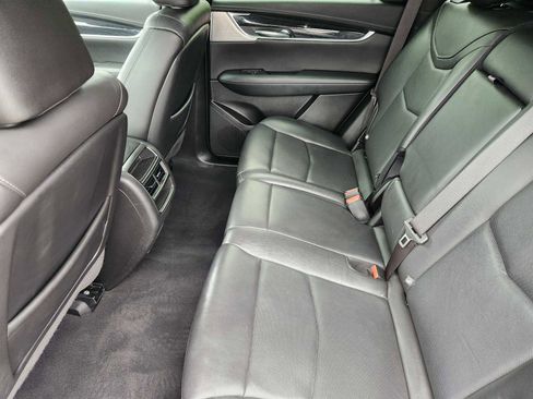 Used 2020 Cadillac XT5 Premium Luxury AWD/4WD image 31