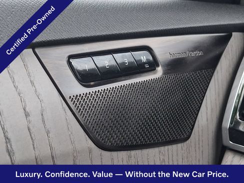 Certified 2024 Volvo XC90 B6 Plus AWD/4WD image 24