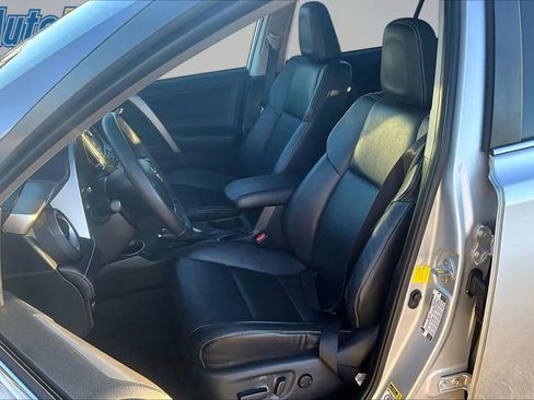 Used 2013 Toyota RAV4 Limited FWD image 19