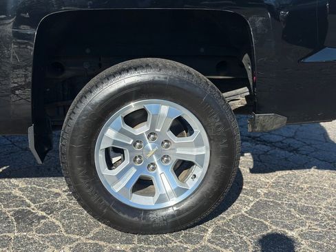 Used 2017 Chevrolet Silverado 1500 LT w/ All Star Edition image 24