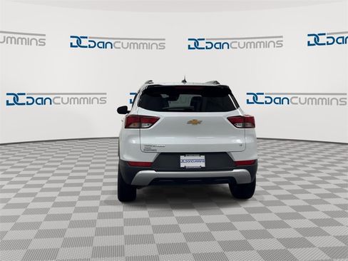 Used 2023 Chevrolet TrailBlazer LT w/ Convenience Package image 7