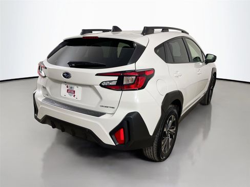 Used 2024 Subaru Crosstrek 2.0i Premium AWD/4WD image 13