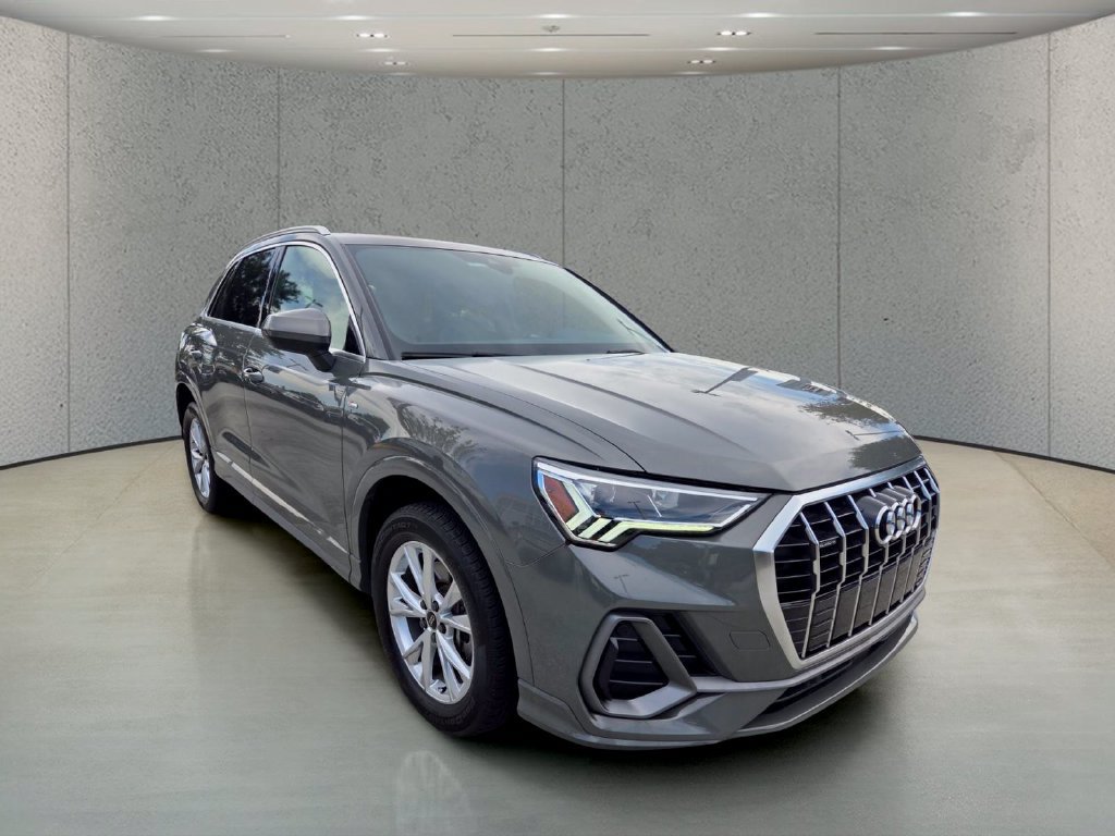Used 2023 Audi Q3 2.0T Premium AWD/4WD image 7