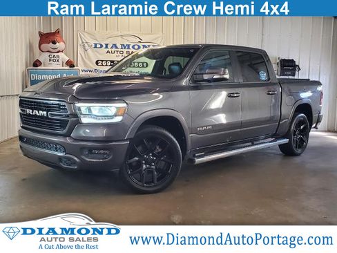 Used 2022 RAM 1500 Laramie AWD/4WD image 1