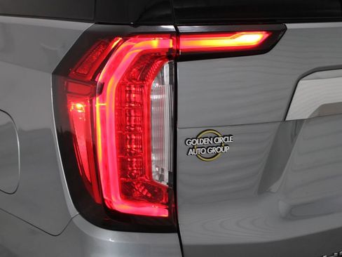 Used 2024 GMC Yukon XL Denali RWD image 61