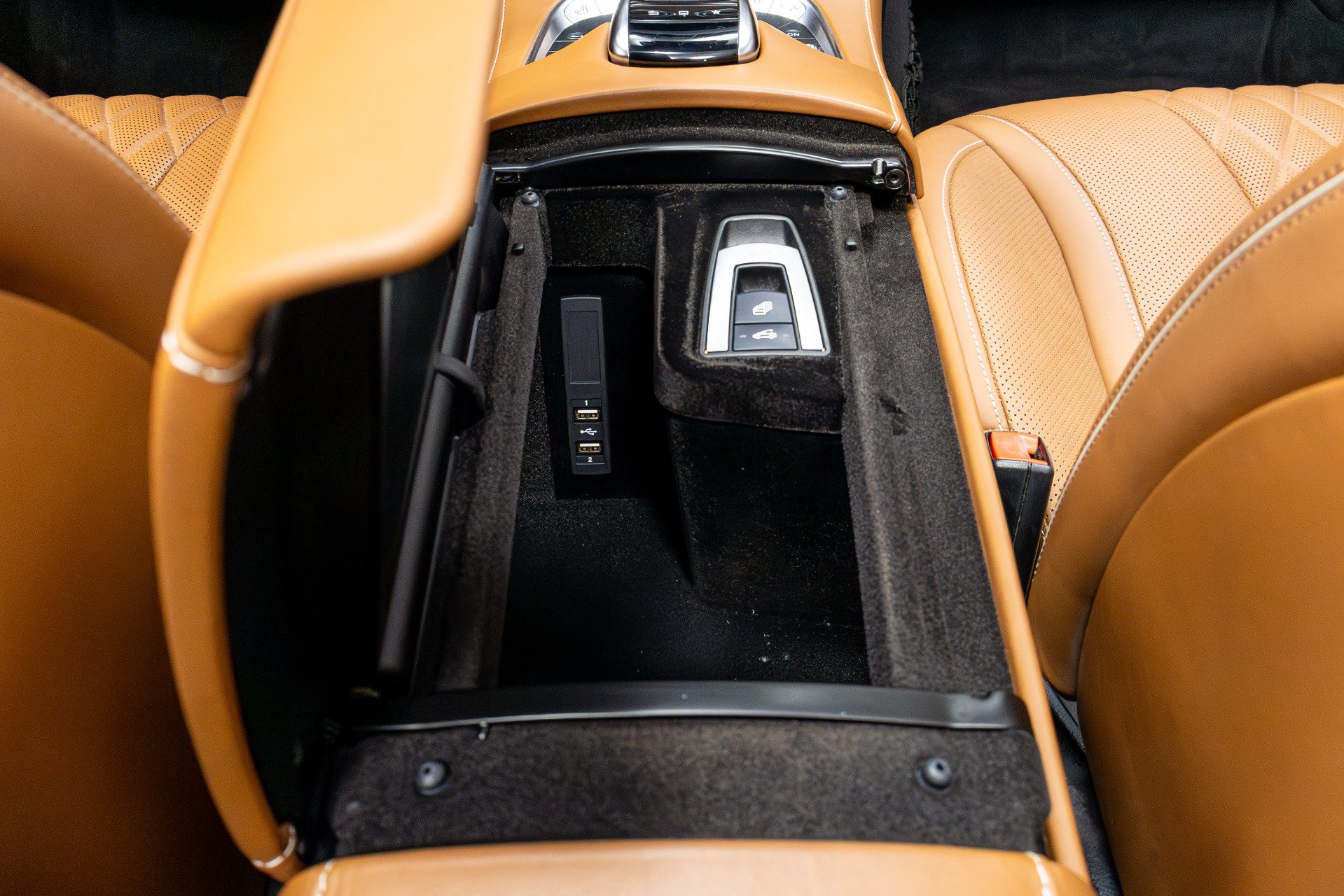 Used 2017 Mercedes-Benz S 550 Cabriolet image 31