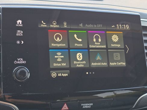 Used 2019 Honda Pilot Touring image 19