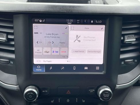 Used 2022 RAM 1500 Big Horn AWD/4WD image 26