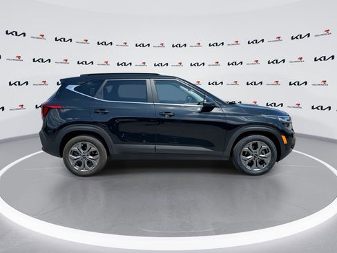 Certified 2024 Kia Seltos S FWD image 9
