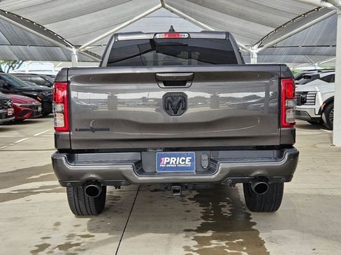 Used 2022 RAM 1500 Lone Star w/ Night Edition RWD image 4
