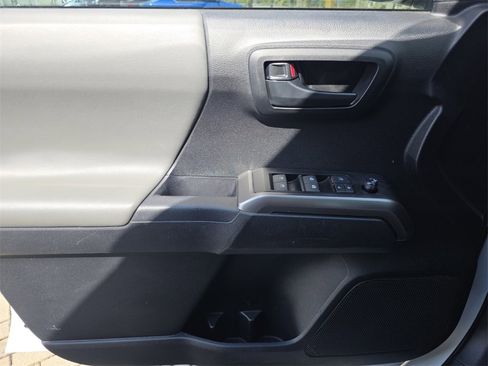 Used 2023 Toyota Tacoma SR5 w/ Technology Package image 26