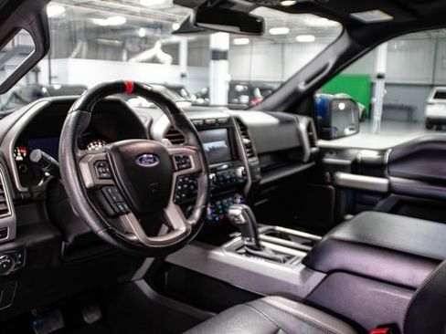 Used 2018 Ford F150 Raptor w/ Equipment Group 802A Luxury image 7