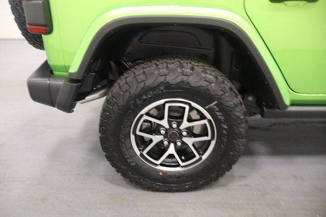 New 2026 Jeep Wrangler Unlimited Rubicon w/ Technology Group AWD/4WD image 26