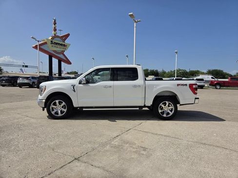 Used 2023 Ford F150 Lariat w/ Trailer Tow Package AWD/4WD image 2