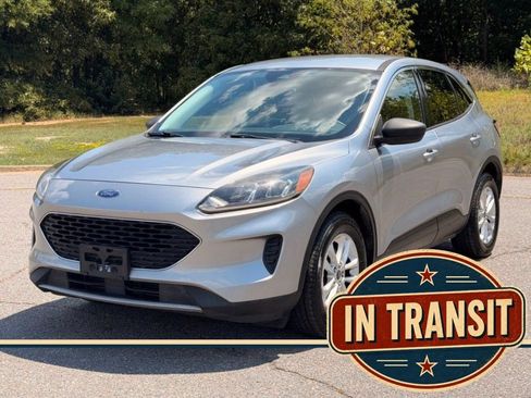 Used 2022 Ford Escape SE FWD image 1