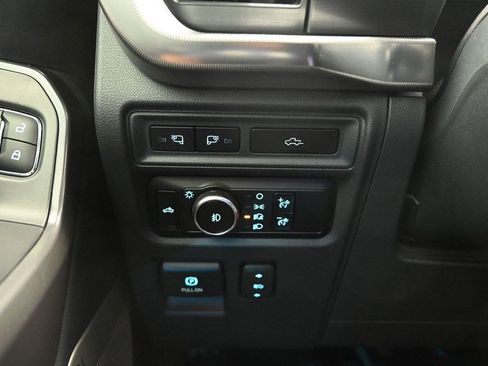 Used 2024 Ford F150 Lariat w/ Bed Utility Package AWD/4WD image 14