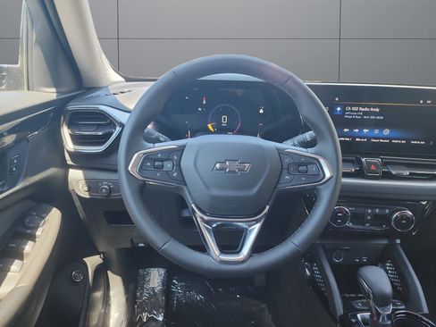 New 2026 Chevrolet TrailBlazer LT AWD/4WD image 11