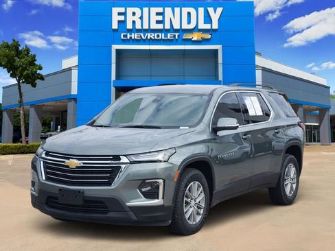 Used 2022 Chevrolet Traverse LT w/ LPO, Cargo Package image 3