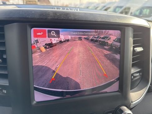 Used 2022 RAM 1500 Big Horn w/ Night Edition image 38