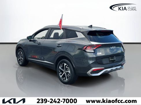 Certified 2023 Kia Sportage EX AWD/4WD image 4