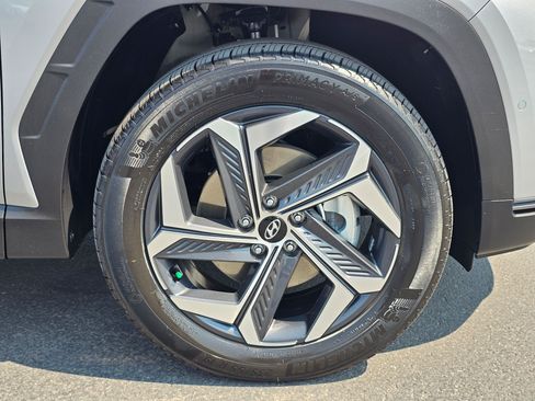 Used 2024 Hyundai Tucson Limited AWD/4WD image 9