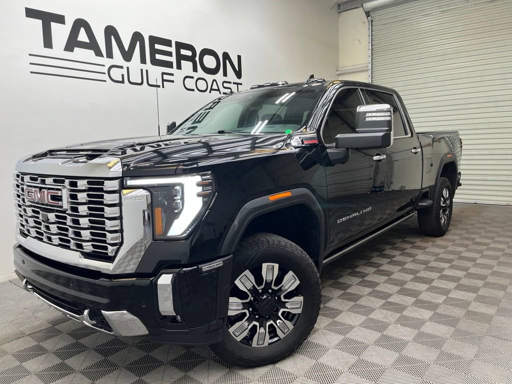 Used 2024 GMC Sierra 2500 Denali w/ Denali Reserve Package AWD/4WD image 2