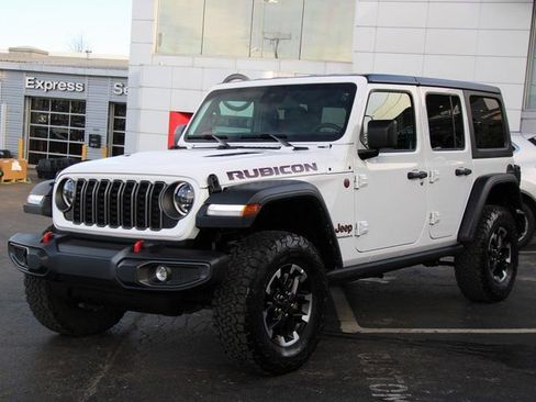 Used 2025 Jeep Wrangler Unlimited Rubicon image 6