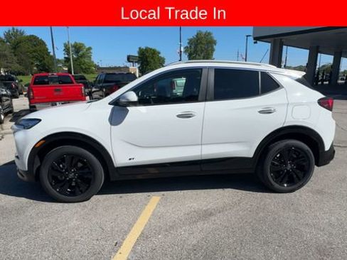 Used 2025 Buick Encore GX Sport Touring w/ Comfort Package AWD/4WD image 5