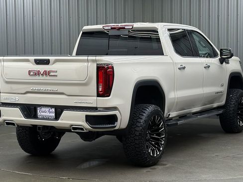 Used 2026 GMC Sierra 1500 Denali AWD/4WD image 5
