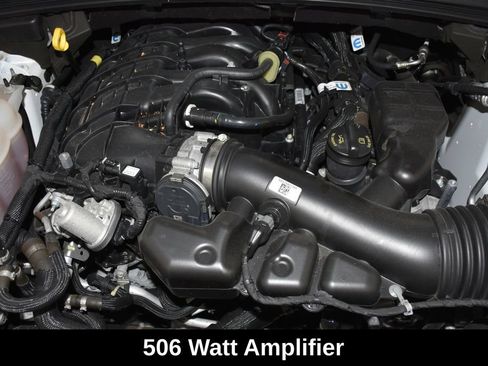 Used 2023 Jeep Grand Cherokee L Limited w/ Luxury Tech Group II AWD/4WD image 9