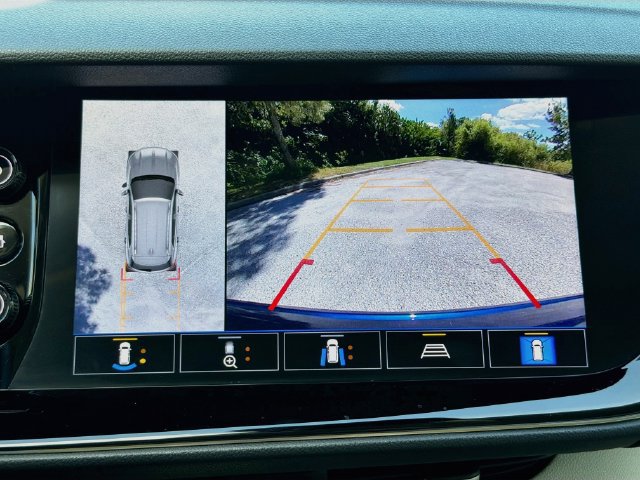 Used 2022 Buick Envision Avenir w/ Technology Package II FWD image 34