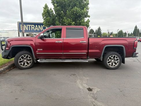 Used 2016 GMC Sierra 1500 SLT w/ All-Terrain Package AWD/4WD image 4