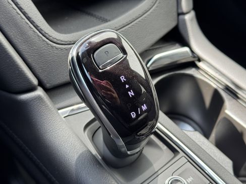 New 2025 Cadillac XT6 Sport w/ Technology Package image 26