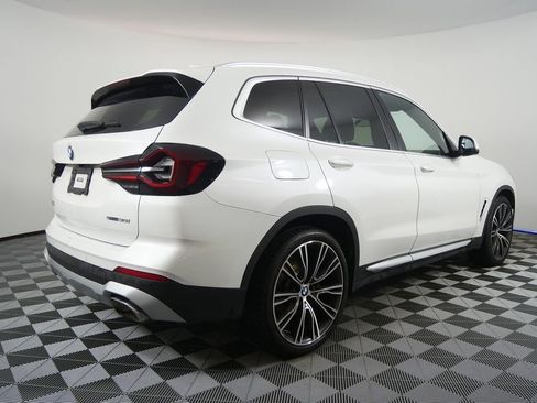 Used 2022 BMW X3 sDrive30i w/ Premium Package 2 (ZPA) image 3
