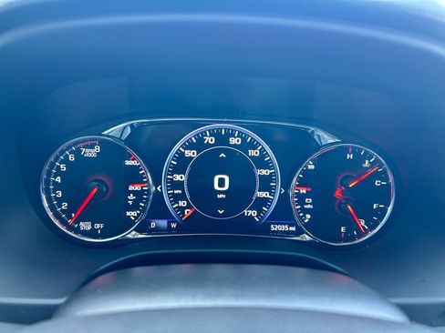 Used 2021 GMC Acadia AT4 w/ Technology Package image 7