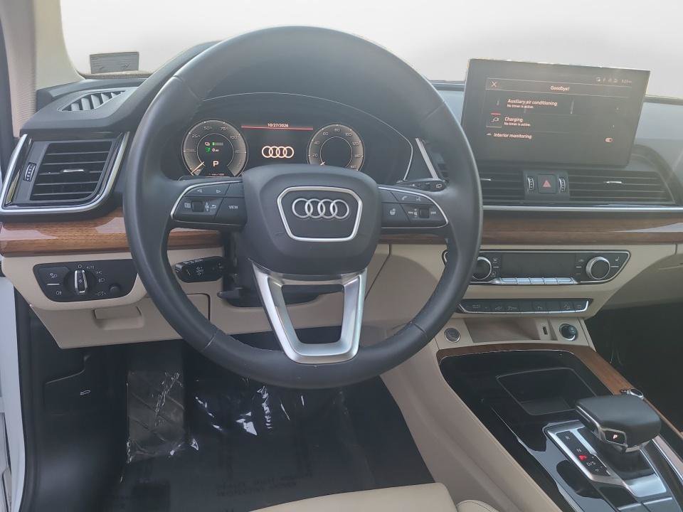 Used 2024 Audi Q5 e Premium AWD/4WD image 10