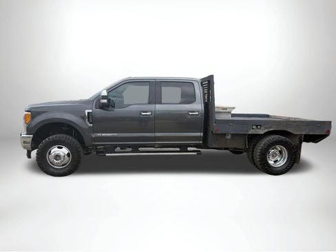 Used 2017 Ford F350 Lariat w/ Chrome Package AWD/4WD image 3