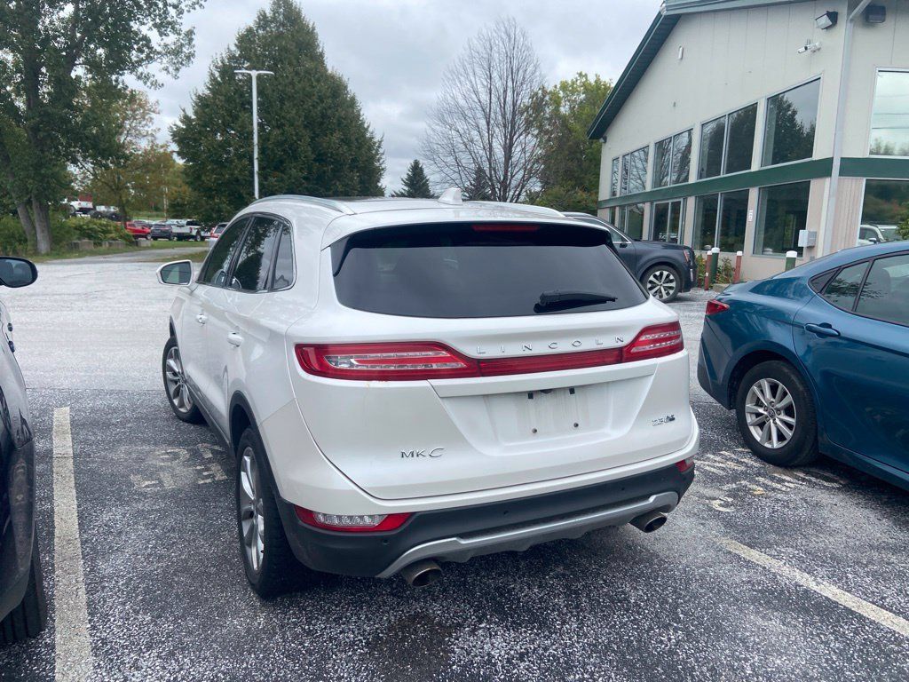 Used 2015 Lincoln MKC AWD w/ Equipment Group 101A Select image 4