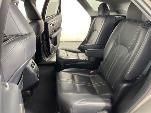 Used 2019 Lexus RX 450hL Luxury image 46