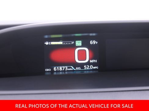 Certified 2018 Toyota Prius Three FWD image 7
