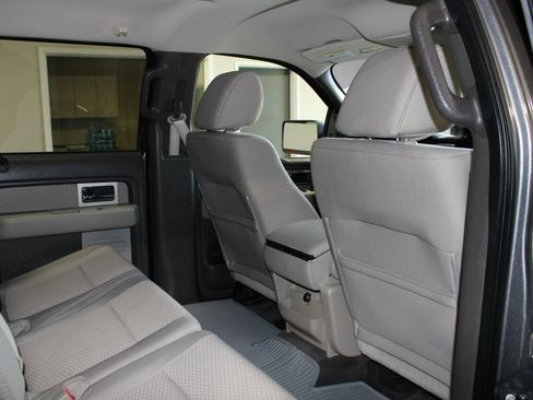 Used 2010 Ford F150 XLT RWD image 31