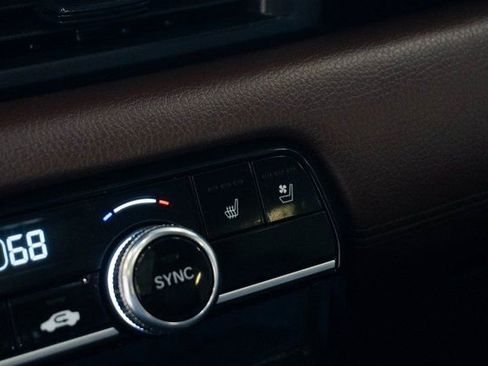 Certified 2023 Honda Pilot Elite image 39